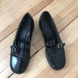 Vintage Coach black semi patent loafers.
